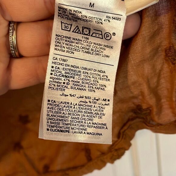 Old Navy brown square neck embroidered puff sleeve top M - Picture 5 of 9